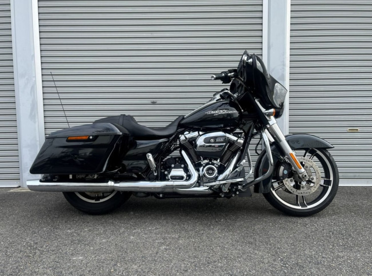 Мотоцикл HD SREET GLIDE FLHX1750 з пробігом 10170 km