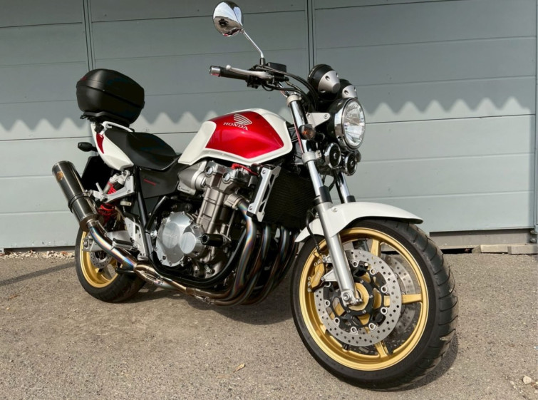 Мотоцикл Honda CB1300SF с пробегом 38664 km