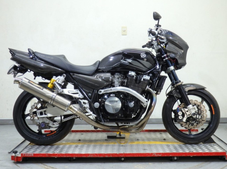 Мотоцикл Yamaha XJR1300 с пробегом 39117 km