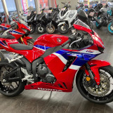 Мотоцикл Honda CBR600RR з пробігом 7794 km