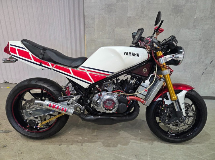 Мотоцикл Yamaha RZ250R с пробегом 1697 km
