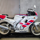 Мотоцикл Yamaha FZR250 з пробігом 19440 km