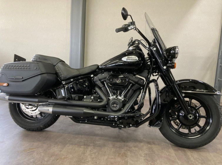 Мотоцикл HD HERITAGE FLHCS1870 с пробегом 355 km