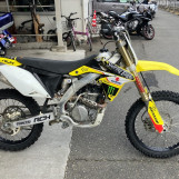 Мотоцикл Suzuki RMZ250