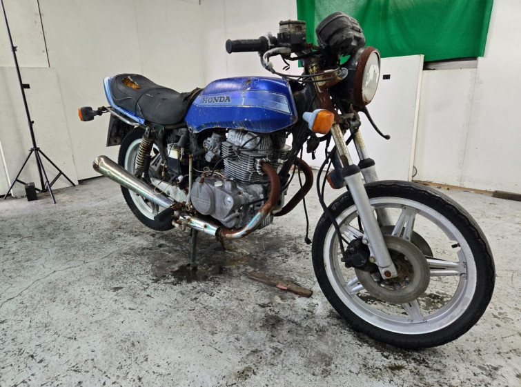 Мотоцикл Honda CB400N з пробігом 45791 km