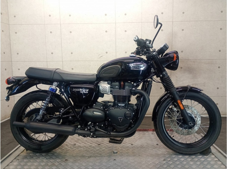 Мотоцикл Triumph BONNEVILLE T100 з пробігом 7818 km