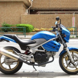 Мотоцикл Honda VTR250 з пробігом 11857 km