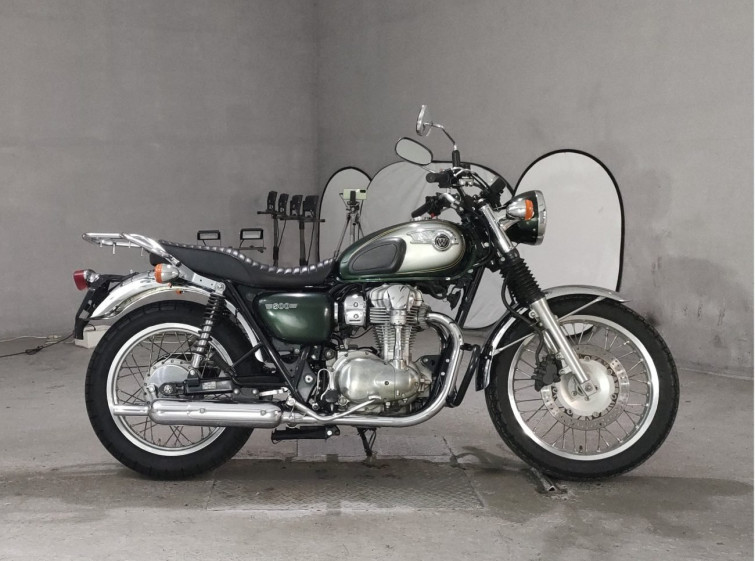 Мотоцикл Kawasaki W800 з пробігом 37113 km