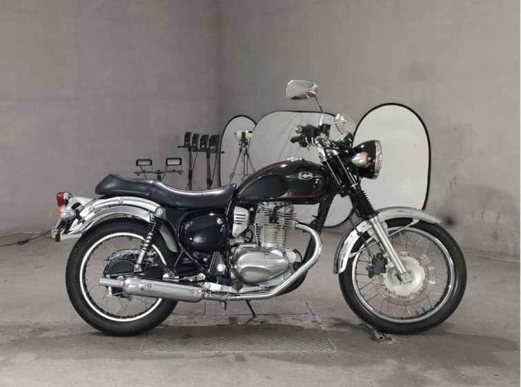 Мотоцикл Kawasaki ESTRELLA с пробегом 3921 km