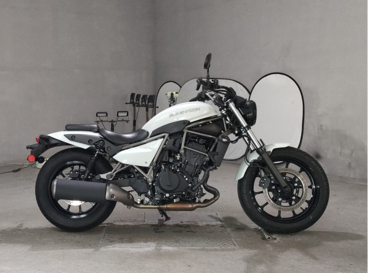 Мотоцикл Kawasaki ELIMINATOR 400 з пробігом 7823 km