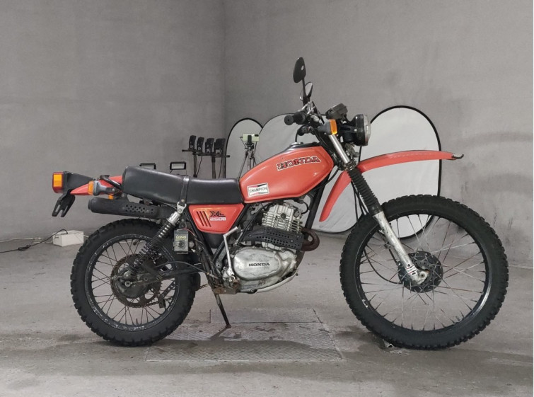 Мотоцикл Honda XL250S з пробігом 5435 km