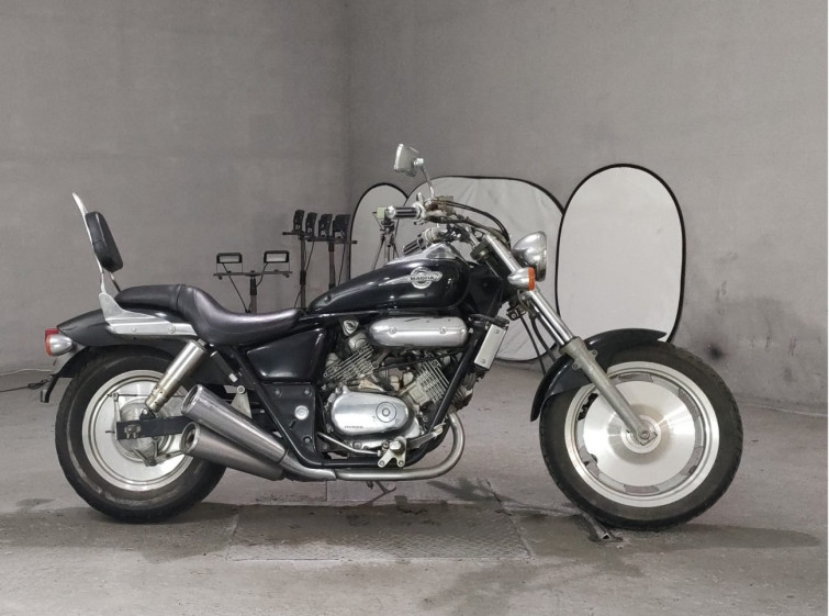 Мотоцикл Honda MAGNA250S з пробігом 26096 km