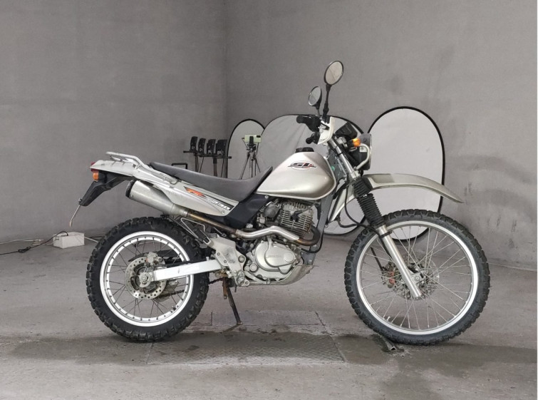Мотоцикл Honda SL230 з пробігом 14928 km