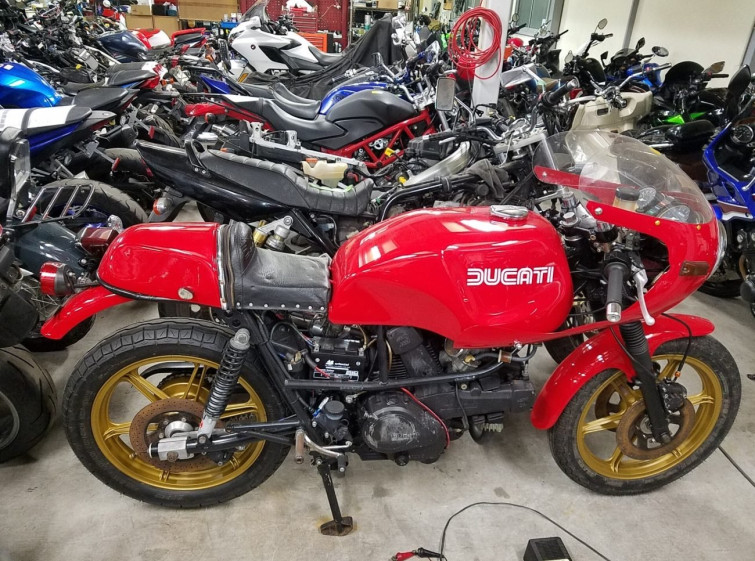 Мотоцикл Ducati 500SL PANTAH з пробігом 10212 km