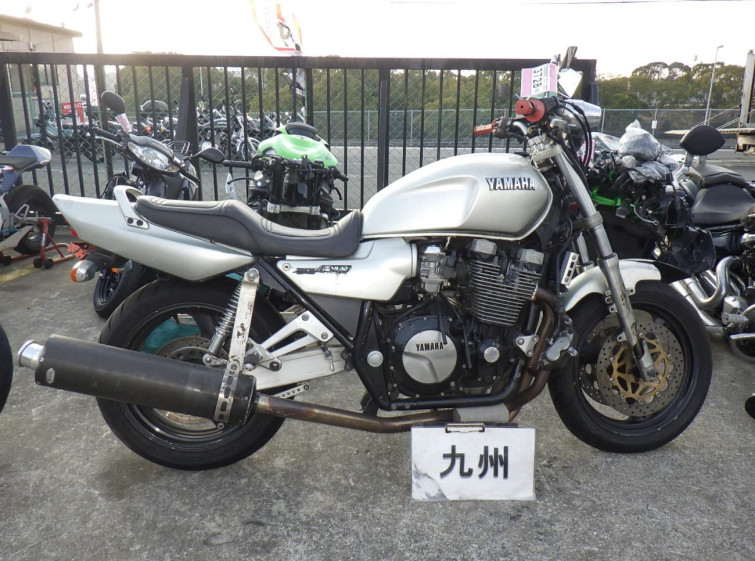 Мотоцикл Yamaha XJR1200 з пробігом 15511 km
