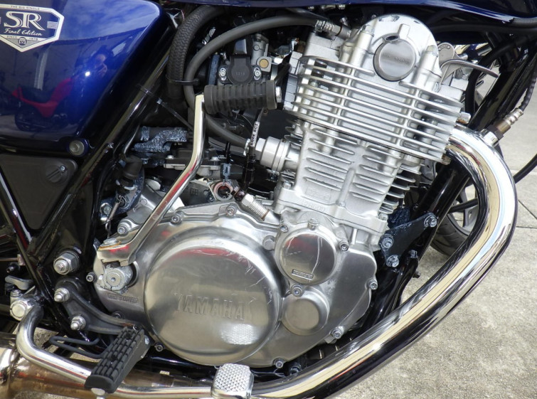 Мотоцикл Yamaha SR400 с пробегом 2116 km