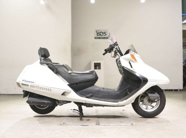 Мотоцикл Honda FUSION X з пробігом 28759 km