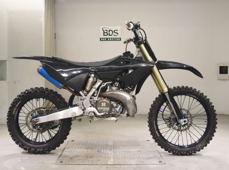 Мотоцикл Yamaha YZ250