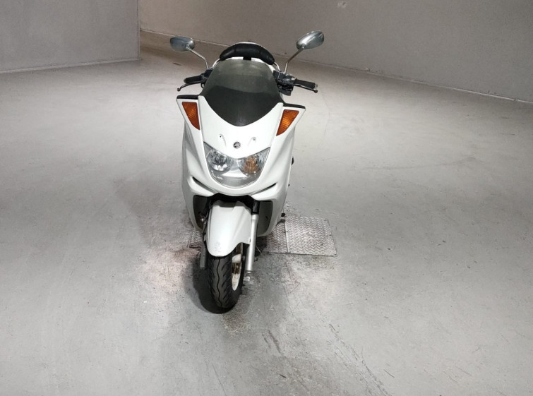 Мотоцикл Yamaha MAJESTY 250C