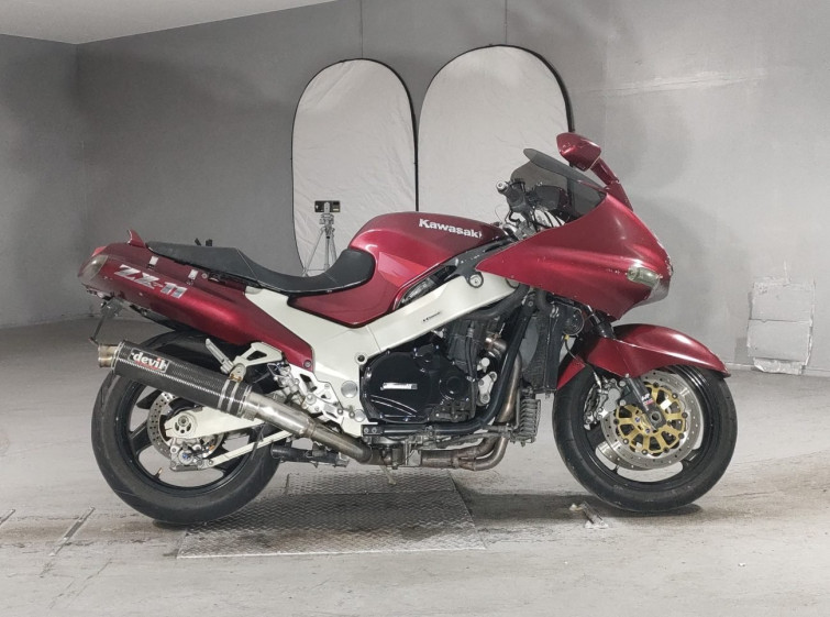 Мотоцикл Kawasaki ZX-11 з пробігом 50634 km