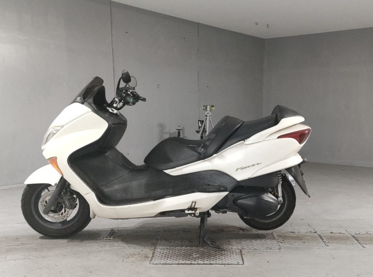 Мотоцикл Honda FORZA Z з пробігом 45803 km