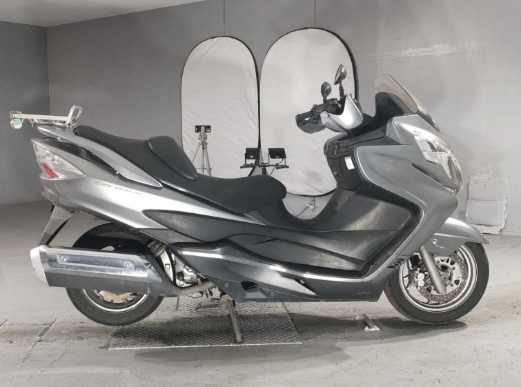 Мотоцикл Suzuki SKYWAVE 250 з пробігом 68450 km