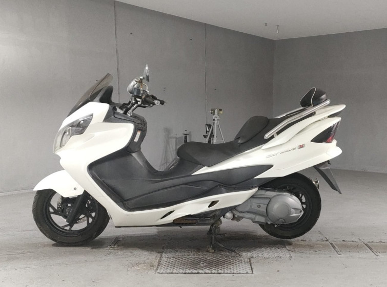 Мотоцикл Suzuki SKYWAVE 250S з пробігом 102022 km