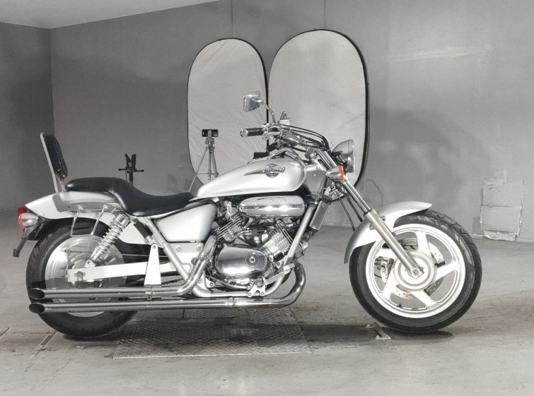 Мотоцикл Honda MAGNA250 з пробігом 25311 km