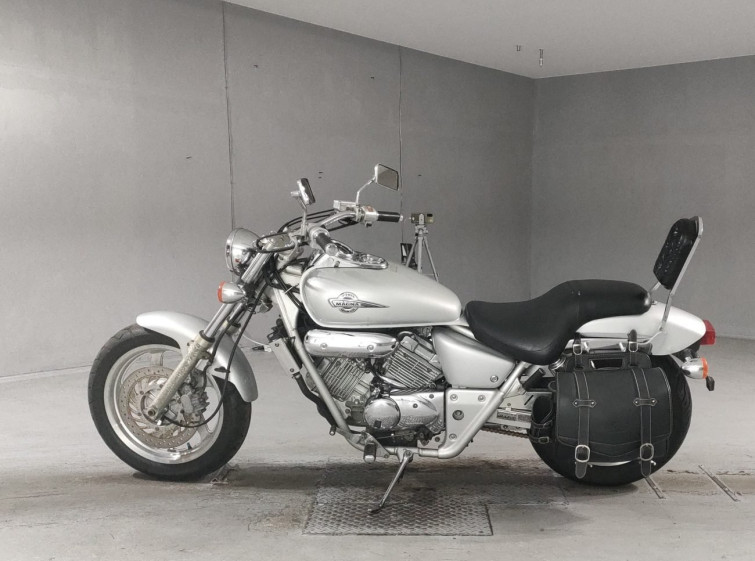 Мотоцикл Honda MAGNA250 з пробігом 25311 km