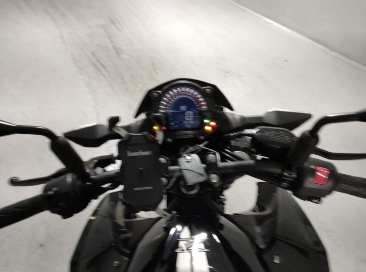 Мотоцикл Kawasaki Z400 з пробігом 3518 km