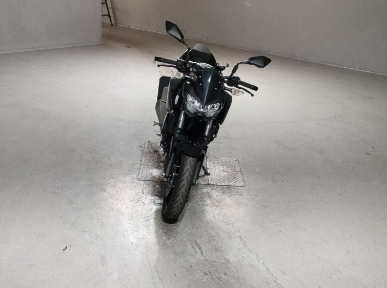 Мотоцикл Kawasaki Z400 з пробігом 3518 km