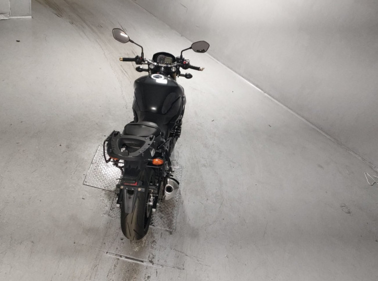 Мотоцикл Suzuki GSR750 з пробігом 24157 km