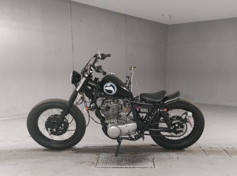 Мотоцикл Yamaha SR400 з пробігом 536 km