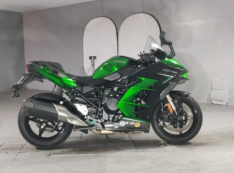 Мотоцикл Kawasaki NINJA H2 SX с пробегом 9079 km