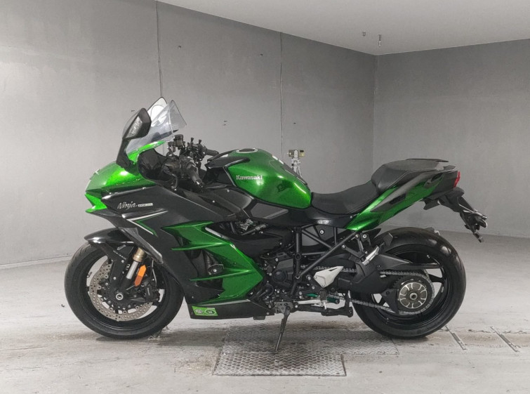 Мотоцикл Kawasaki NINJA H2 SX с пробегом 9079 km