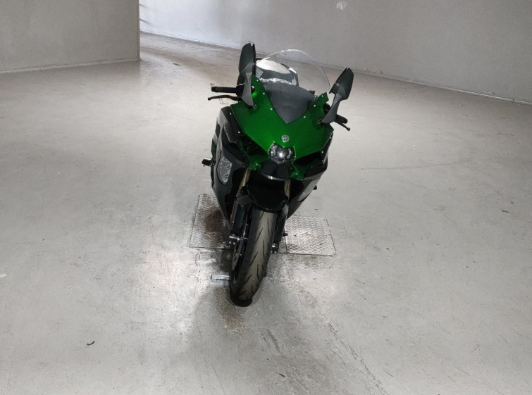Мотоцикл Kawasaki NINJA H2 SX с пробегом 9079 km