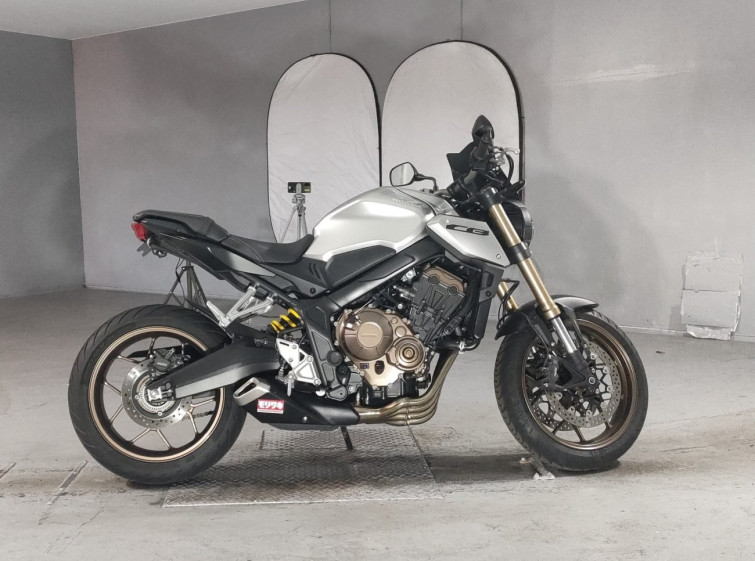 Мотоцикл Honda CB650R з пробігом 5434 km