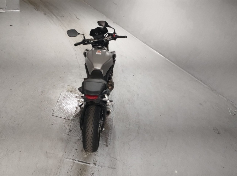 Мотоцикл Honda CB650R з пробігом 5434 km