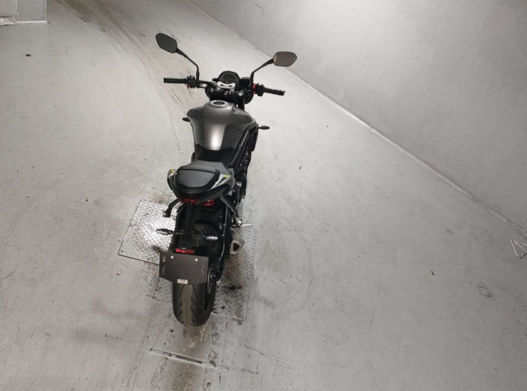 Мотоцикл Triumph STREET TRIPLE R з пробігом 5927 km