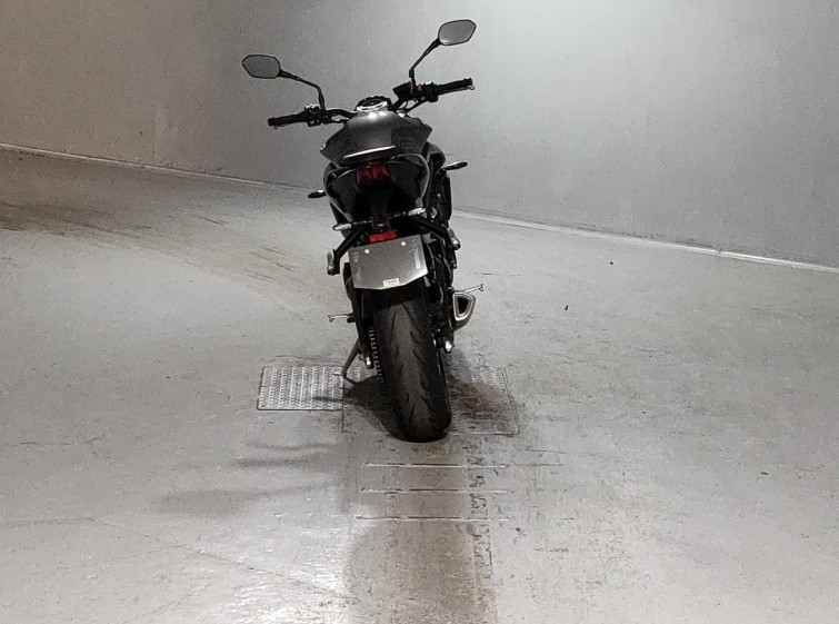 Мотоцикл Triumph STREET TRIPLE R з пробігом 5927 km