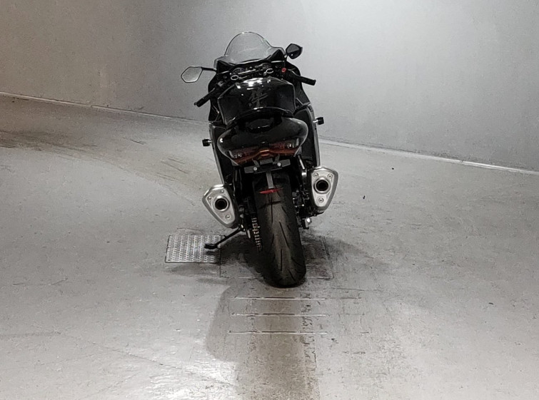 Мотоцикл Suzuki GSX1300R HAYABUSA с пробегом 9529 km