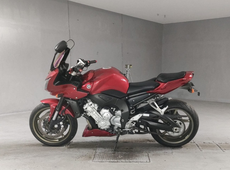 Мотоцикл Yamaha FZ1 FAZER с пробегом 27805 km