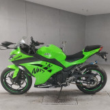 Мотоцикл Kawasaki NINJA250 з пробігом 16141 km