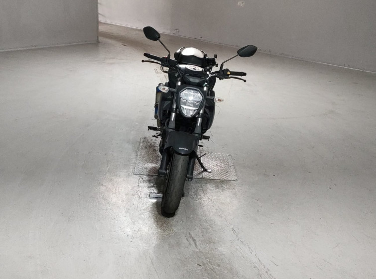 Мотоцикл Suzuki GIXXER250 с пробегом 24176 km