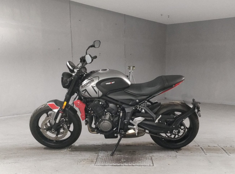Мотоцикл Triumph TRIDENT660 з пробігом 3823 km