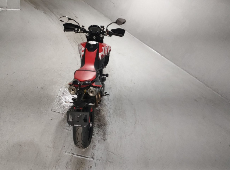 Мотоцикл Ducati HYPERMOTARD 950 RVE з пробігом 3907 km