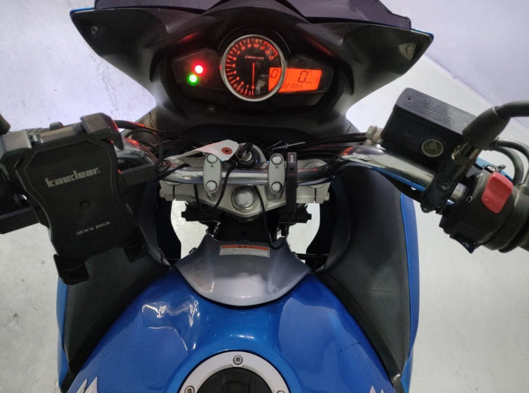 Мотоцикл Suzuki GSR250S з пробігом 21554 km