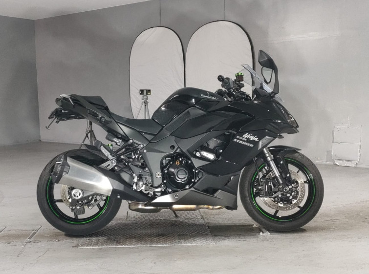 Мотоцикл Kawasaki NINJA1000SX с пробегом 5038 km