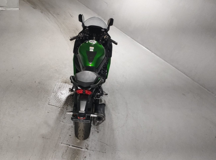 Мотоцикл Kawasaki NINJA H2 SX з пробігом 12371 km
