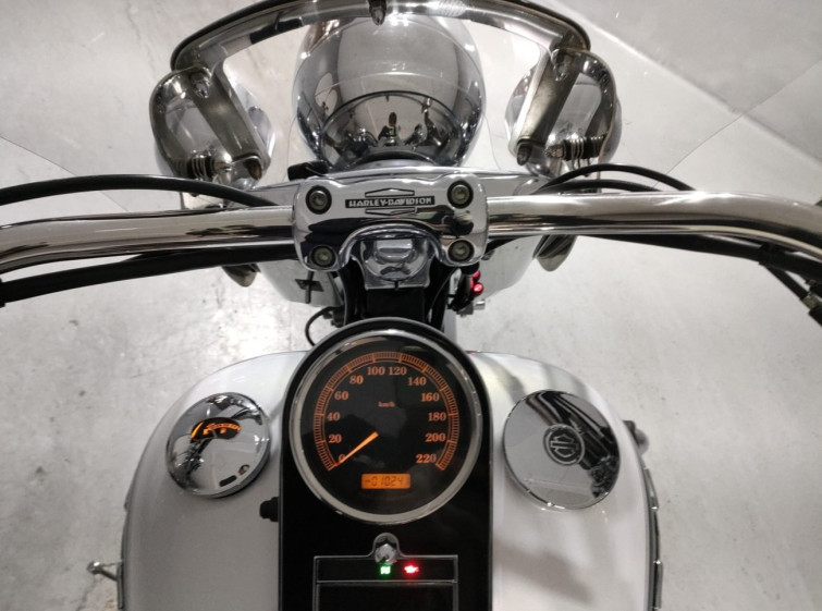 Мотоцикл HD DELUXE FLSTN1580 з пробігом 10241 km